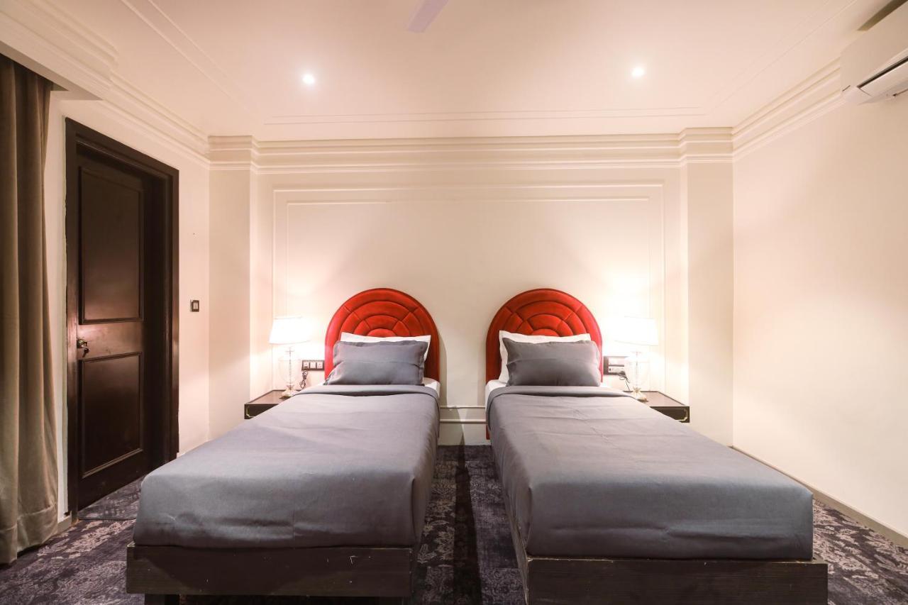 The Saga Hotel New Delhi Ngoại thất bức ảnh