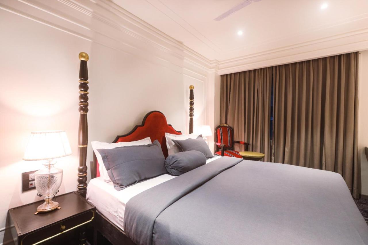 The Saga Hotel New Delhi Ngoại thất bức ảnh